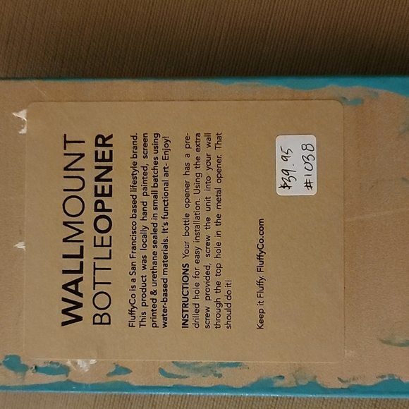 Walmounted bottle opener - Picture 2 of 2